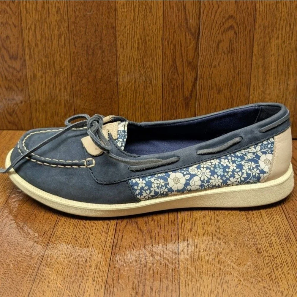Sperry Oasis Loft Liberty Floral Boat /Deck Shoe Casual Rawhide Laces Size 7.5